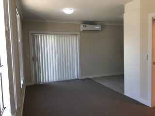 View profile: Short Stroll to Station