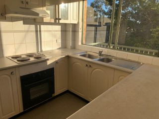 View profile: Minutes Walk to Station & Shopping Centre! Freshly Painted