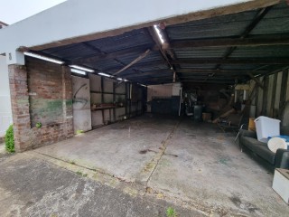 View profile: Outstanding Location Close to Transport!