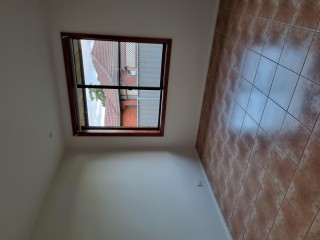 View profile: Immaculate & Renovated- Walk to Station!
